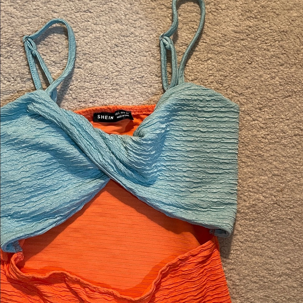 Backless Blue and Orange Dress - Picture 2 of 4